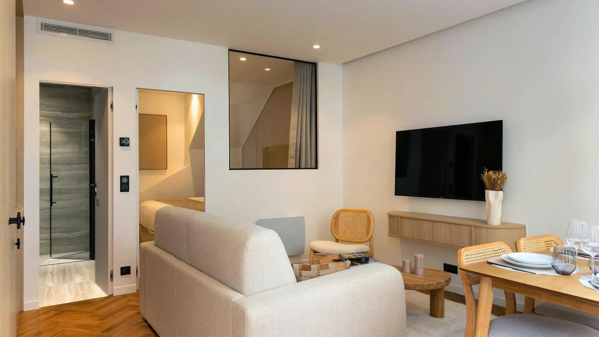 Luxury Residence - Port Royal - Rive Gauche Paris 0*,