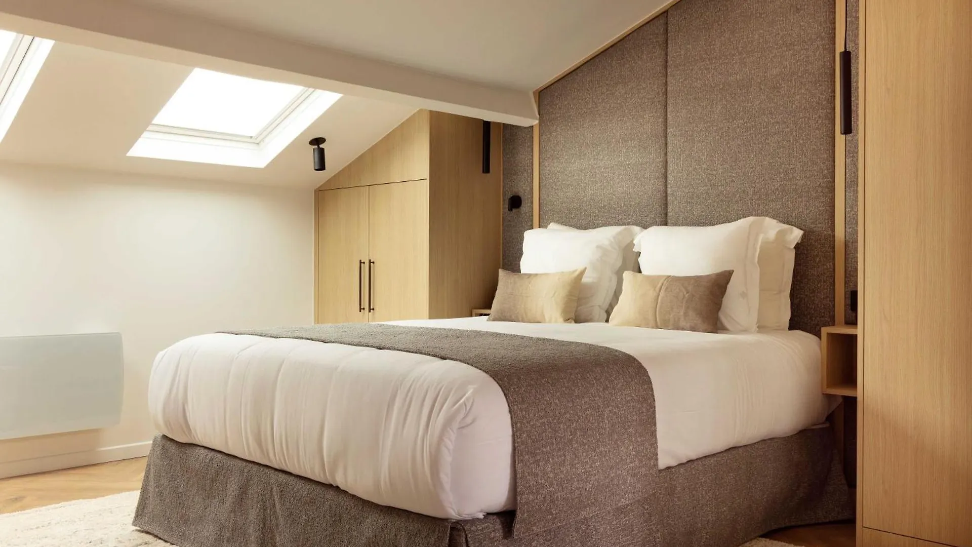 Lägenhet Luxury Residence - Port Royal - Rive Gauche Paris